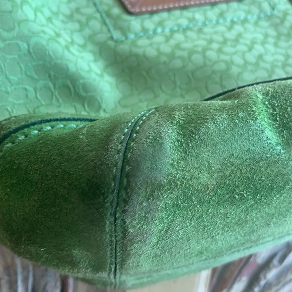 Green Coach Handbag - Picture 10 of 14